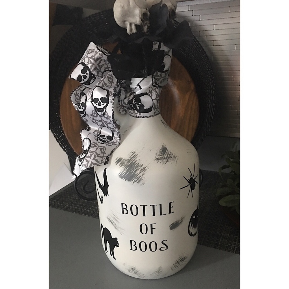 ❌SOLD❌ 🎉HP 8/31👻❤️Handmade Halloween Jug - Picture 4 of 6